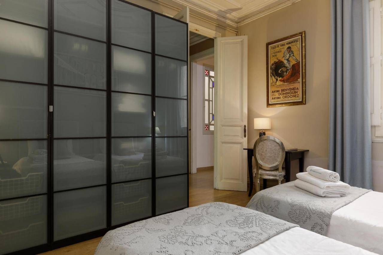 Enjoy Apartments Gran Via Barcelone Extérieur photo
