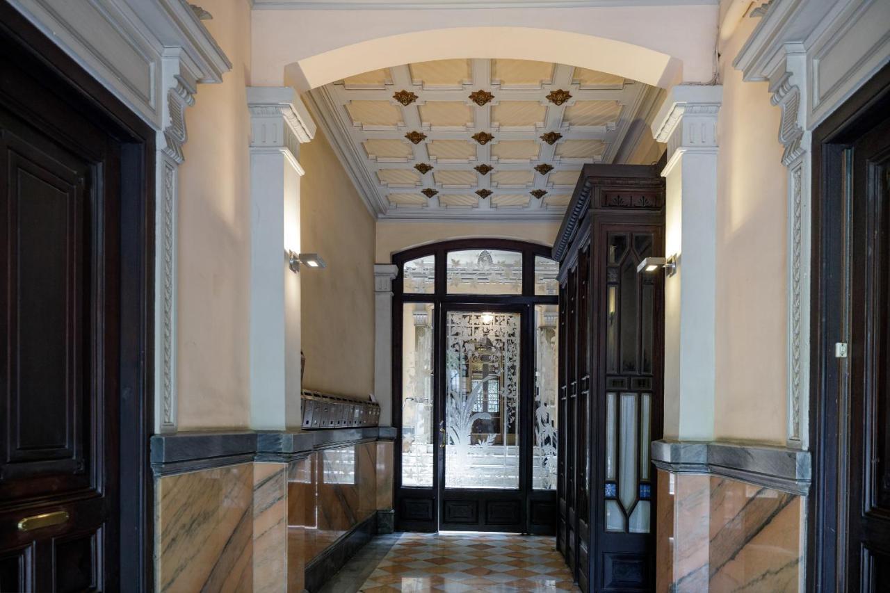 Enjoy Apartments Gran Via Barcelone Extérieur photo